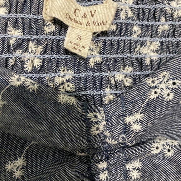 Floral Crop Top - Picture 3 of 3